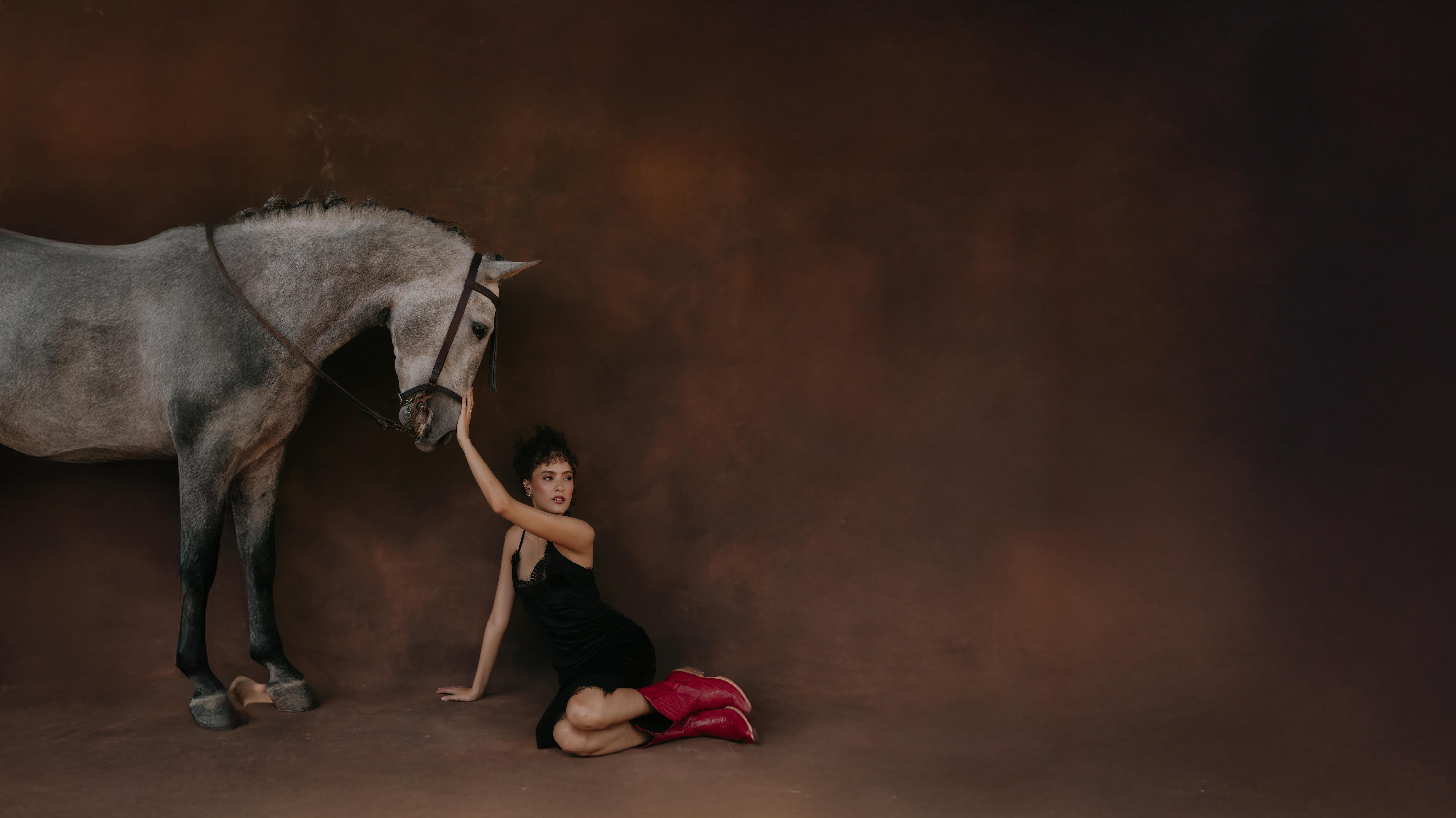 returns page background