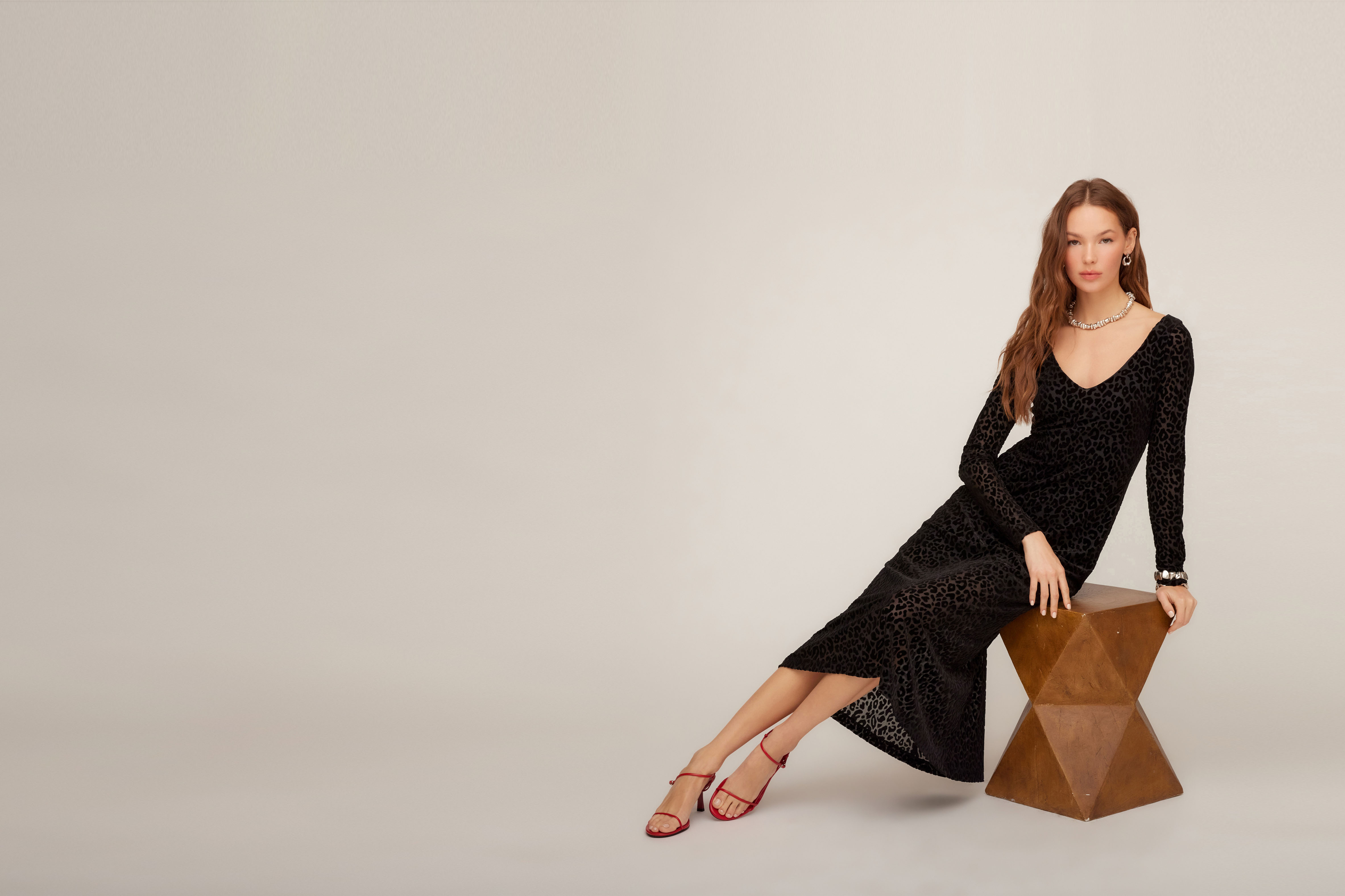 returns page background