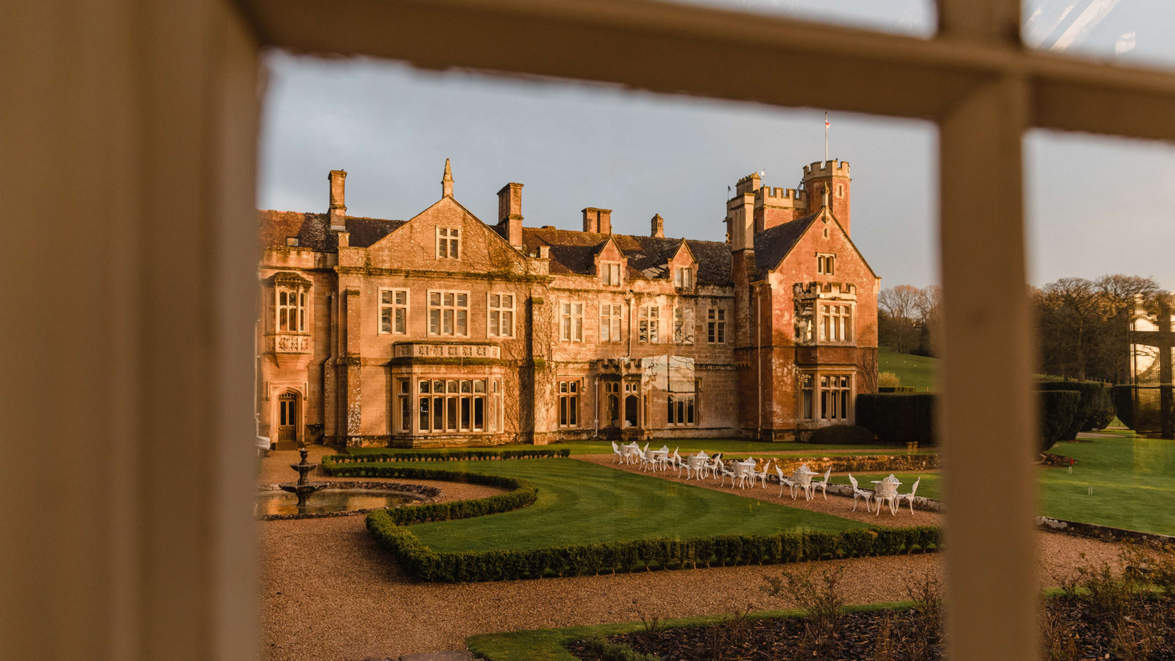 returns page background