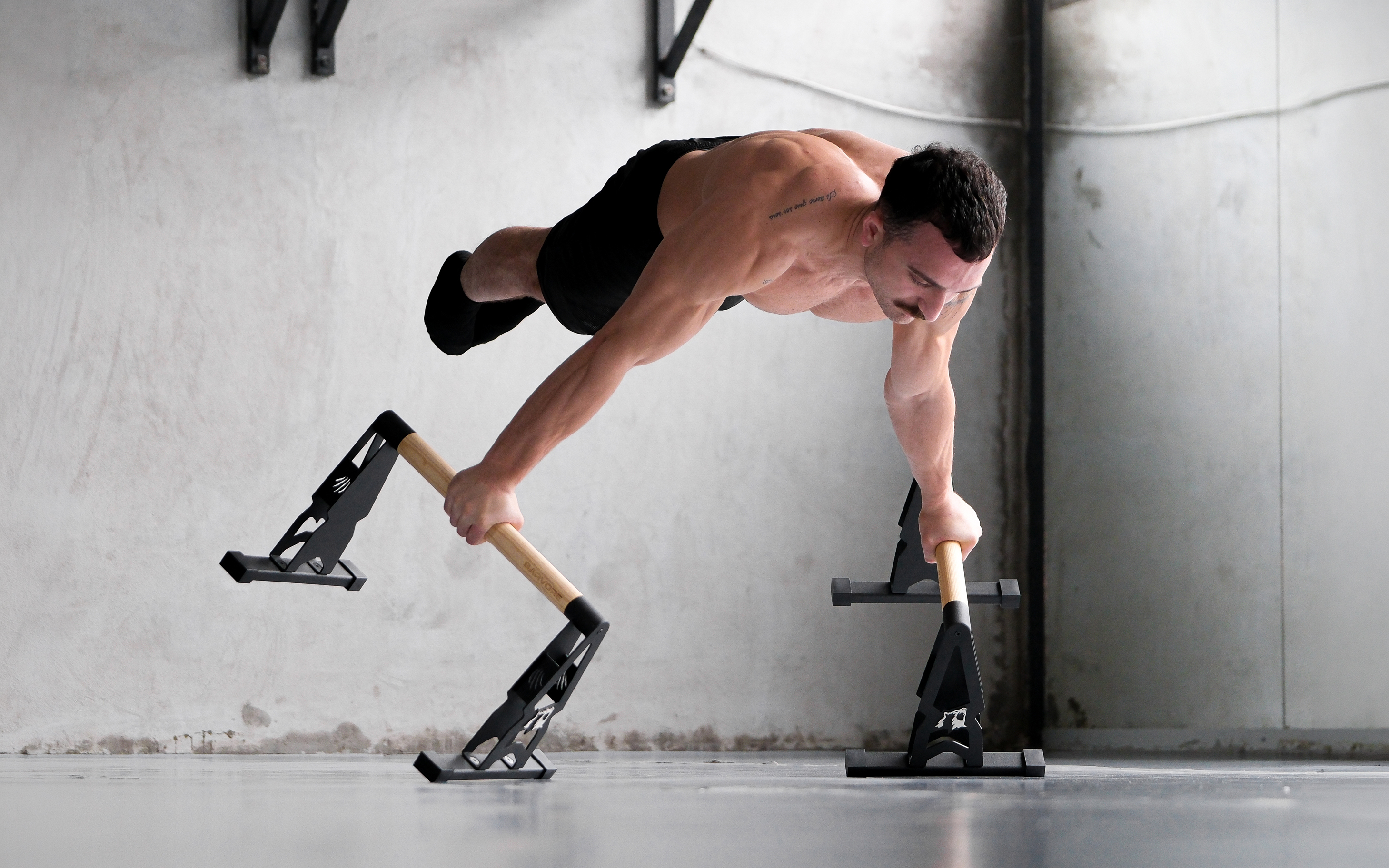 returns page background